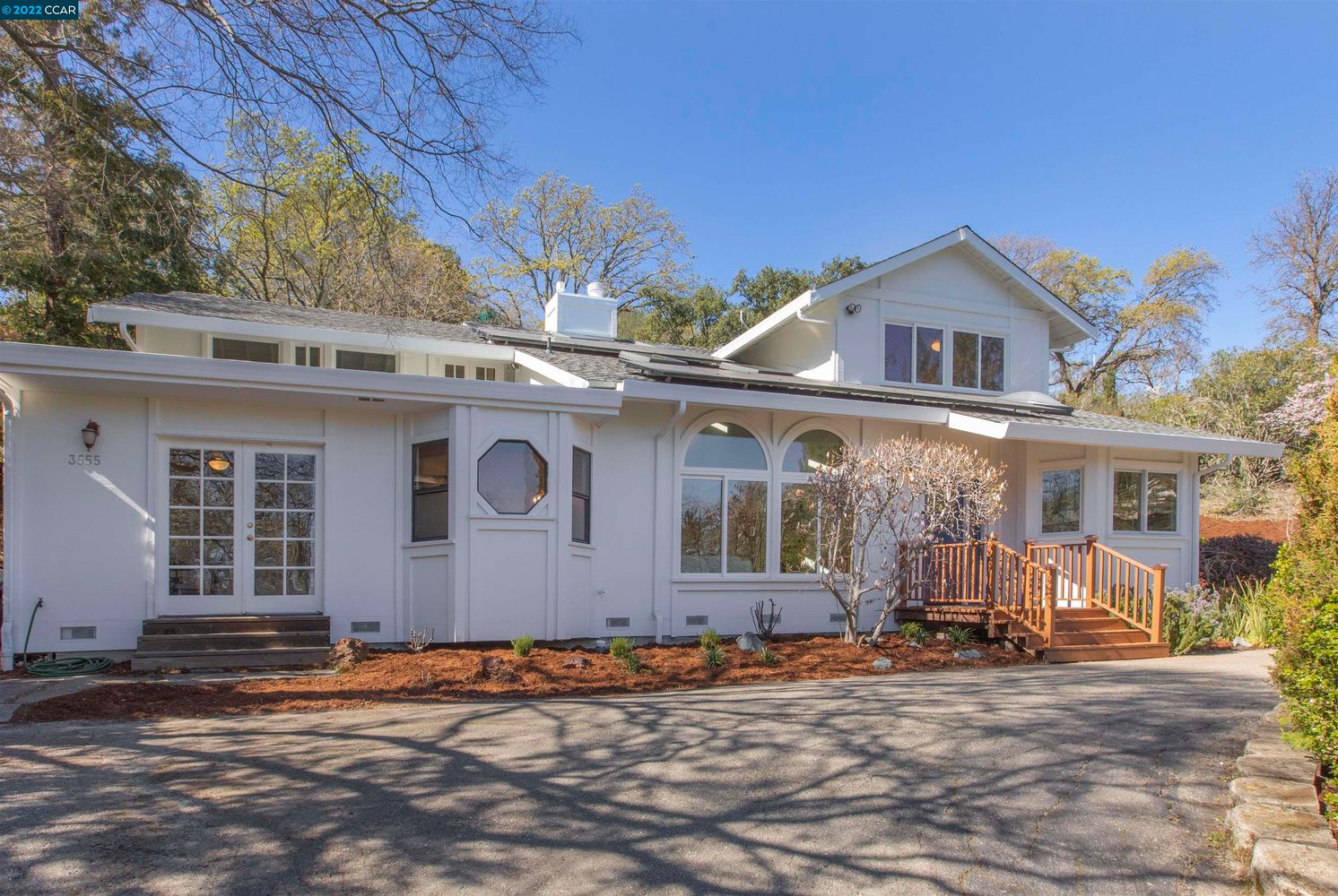 3555 Old Mountain View Dr